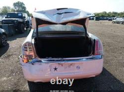 Used Wheel fits 2013 Chrysler 300 18x7-1/2 alloy chrome clad chrome plastic ski