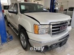 Used Wheel fits 2013 Gmc Sierra 1500 pickup 20x8-1/2 6 spoke chrome flat faced