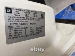 Used Wheel fits 2013 Gmc Sierra 1500 pickup 20x8-1/2 6 spoke chrome flat faced