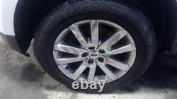 Used Wheel fits 2014 Ford Edge 18x8 aluminum TPMS 10 spoke chrome clad Grade A