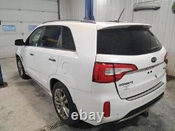 Used Wheel fits 2014 Kia Sorento 19x7-1/2 alloy chrome finish V shape large ope