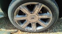Used Wheel fits 2015 Cadillac Escalade 22x9 7 spoke single silver with chrome i
