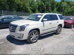 Used Wheel fits 2015 Cadillac Escalade 22x9 7 spoke single silver with chrome i