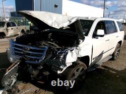 Used Wheel fits 2015 Cadillac Escalade 22x9 7 spoke single silver with chrome i