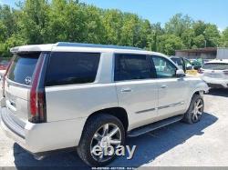Used Wheel fits 2015 Cadillac Escalade 22x9 7 spoke single silver with chrome i