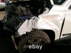 Used Wheel fits 2015 Cadillac Escalade 22x9 7 spoke single silver with chrome i