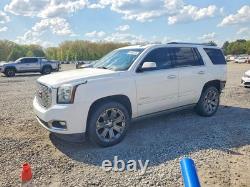 Used Wheel fits 2015 Gmc Yukon 22x9 7 spoke silver with chrome inserts opt RXN