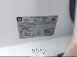 Used Wheel fits 2015 Gmc Yukon xl 1500 22x9 7 spoke silver with chrome inserts