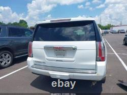 Used Wheel fits 2015 Gmc Yukon xl 1500 22x9 7 spoke silver with chrome inserts