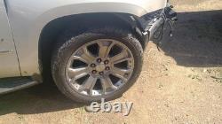 Used Wheel fits 2015 Gmc Yukon xl 1500 22x9 7 spoke silver with chrome inserts