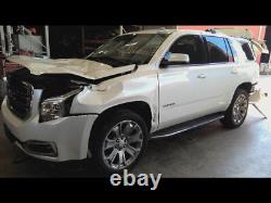 Used Wheel fits 2018 Gmc Yukon 22x9 7 spoke silver with chrome inserts opt RXN