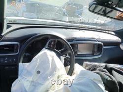 Used Wheel fits 2019 Kia Sorento 19x7-1/2 alloy 5 Y spoke chrome withTPMS Grade A