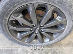 Used Wheel fits 2019 Kia Sportage 18x7 5 V spoke alloy gray chrome Grade A