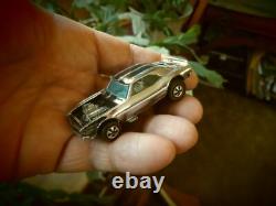 Vintage Hot Wheels Redline 1970 Heavy Chevy Chrome Club Car Near Mint White Int