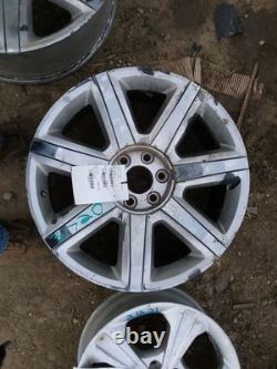 Wheel 22x9 7 Spoke Single Silver Chrome Inserts Fits 15-20 ESCALADE 22934551