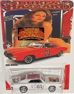White'69 DODGE CHARGER Custom Hot Wheels Dukes of Hazzard Series with Chrome RR