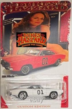 White'69 DODGE CHARGER Custom Hot Wheels Dukes of Hazzard Series with Chrome RR